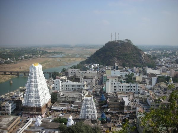 Cost of travel from tirupati to Srikalahasti
