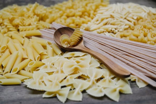 What Kinds of Pasta Sauces Are Prepared with Toscani Pasta?