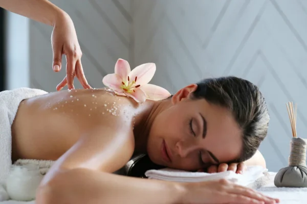 Relaxation and care: The role of a body spa centre in modern wellness